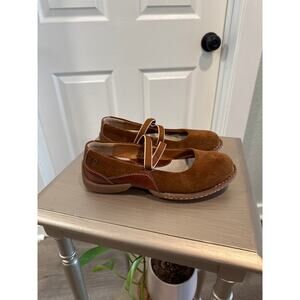 Born Mary Jane Brown Suede Women's Size 7